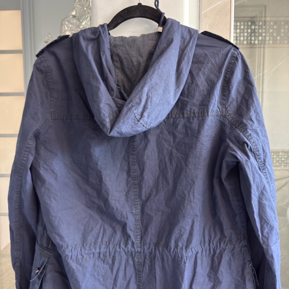 Levi's Women’s Hooded Anorak Jacket Navy Blue - Picture 9 of 13